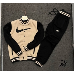 Chándal deportivo Nike - Imagen 2
