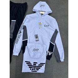 Chándal Emporio Armani primavera - Imagen 2