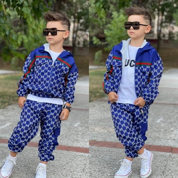 Chándal Gucci tres piezas - Imagen 1