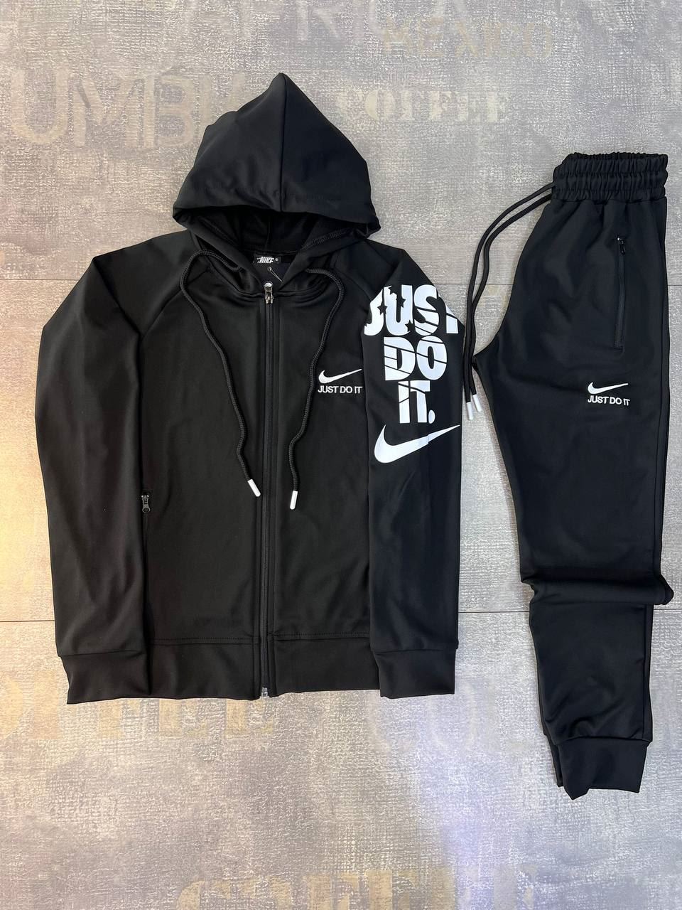Chandal justo Do It - Imagen 5