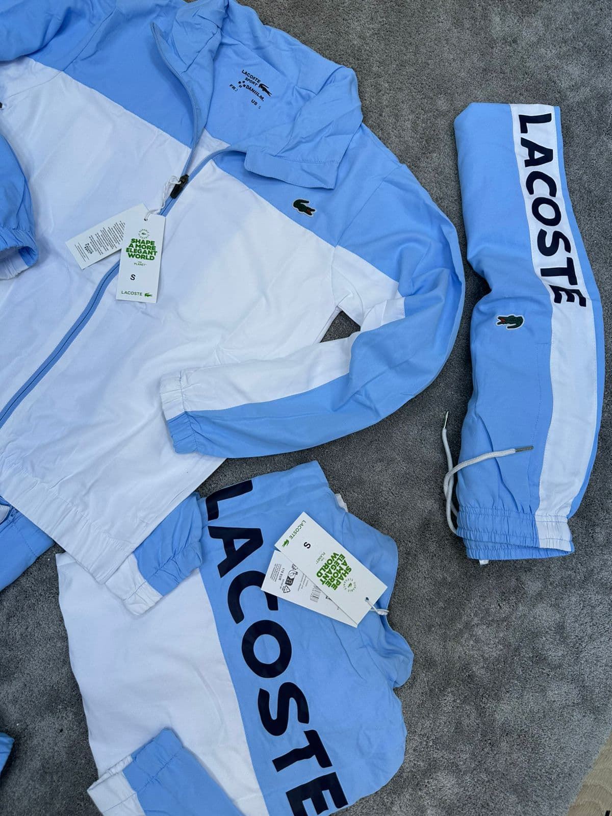 Chándal Lacoste celeste - Imagen 2
