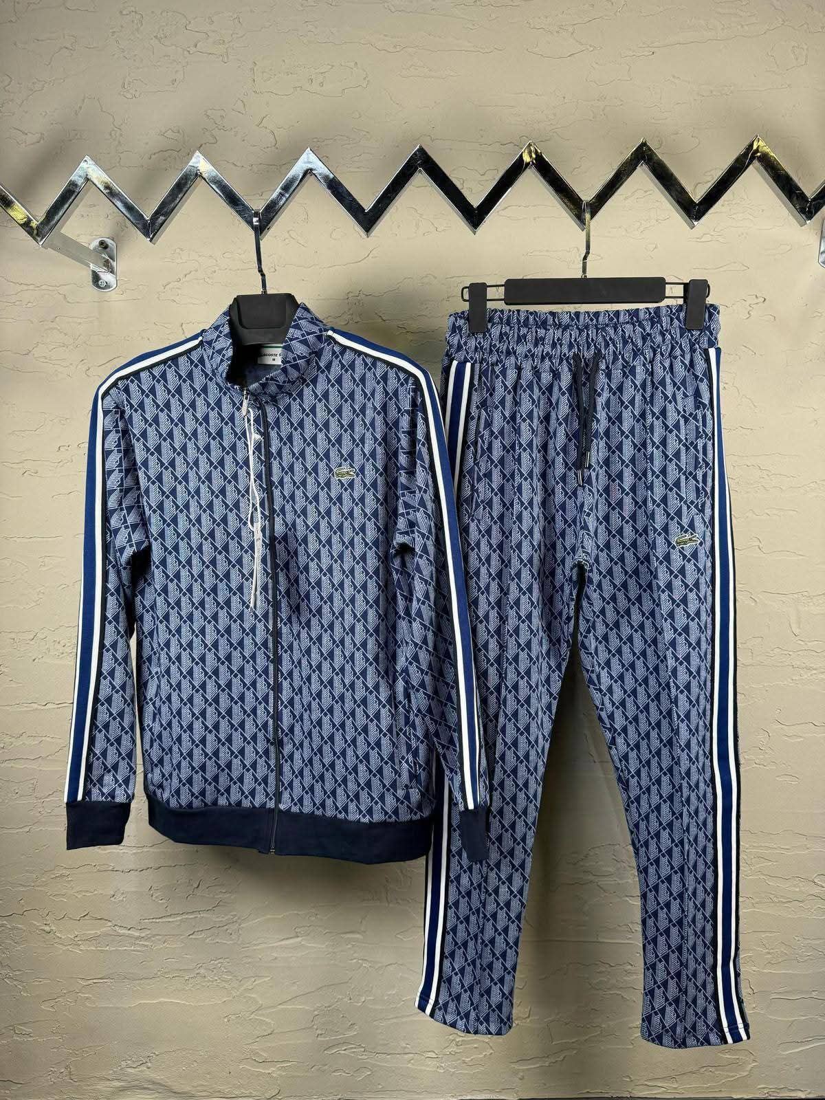 Chándal Lacoste estampado hombre - Imagen 2