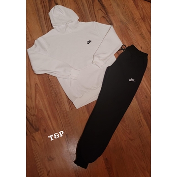 Chándal Nike bordado - Imagen 1