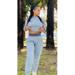 Chándal Nike de mujer - Imagen 1