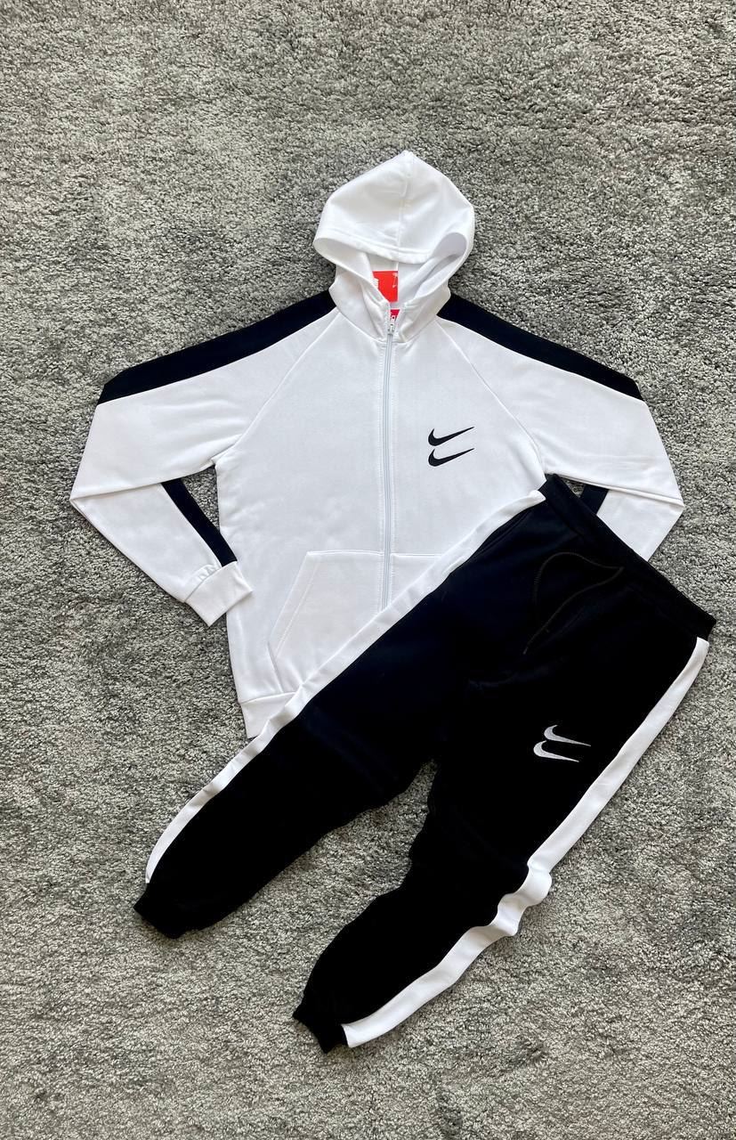 Chándal Nike doble logo - Imagen 2