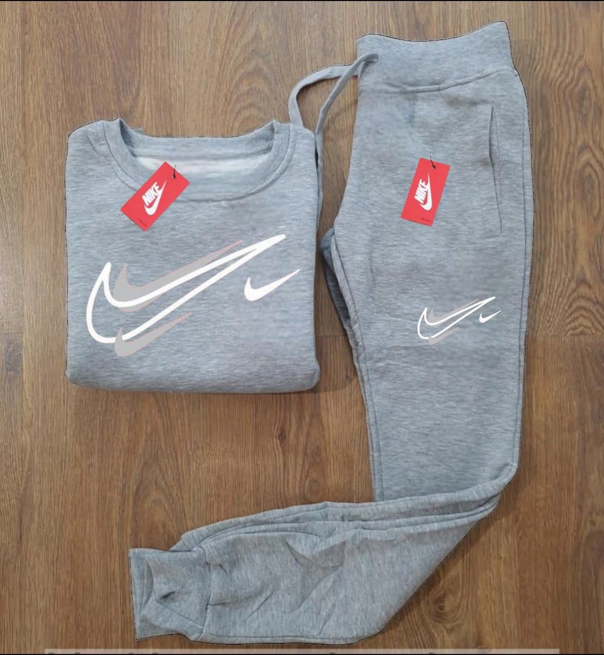 Chándal Nike doble logo - Imagen 1