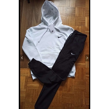 Chándal Nike logo pequeño - Imagen 1