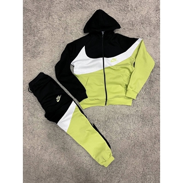 Chándal Nike novedad - Imagen 2