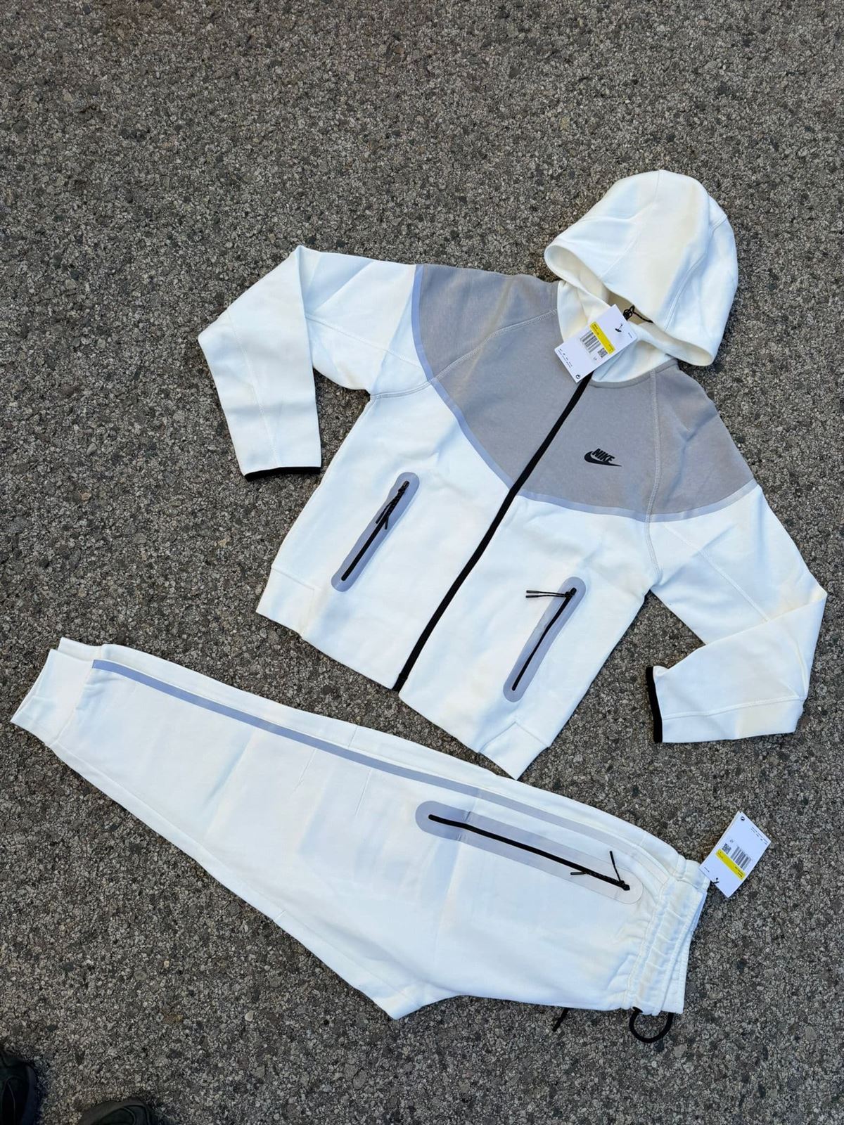 Chándal Nike tech hombre temporada 26 - Imagen 1