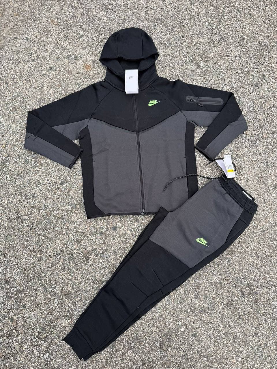 Chándal Nike tech temporada 26 - Imagen 9