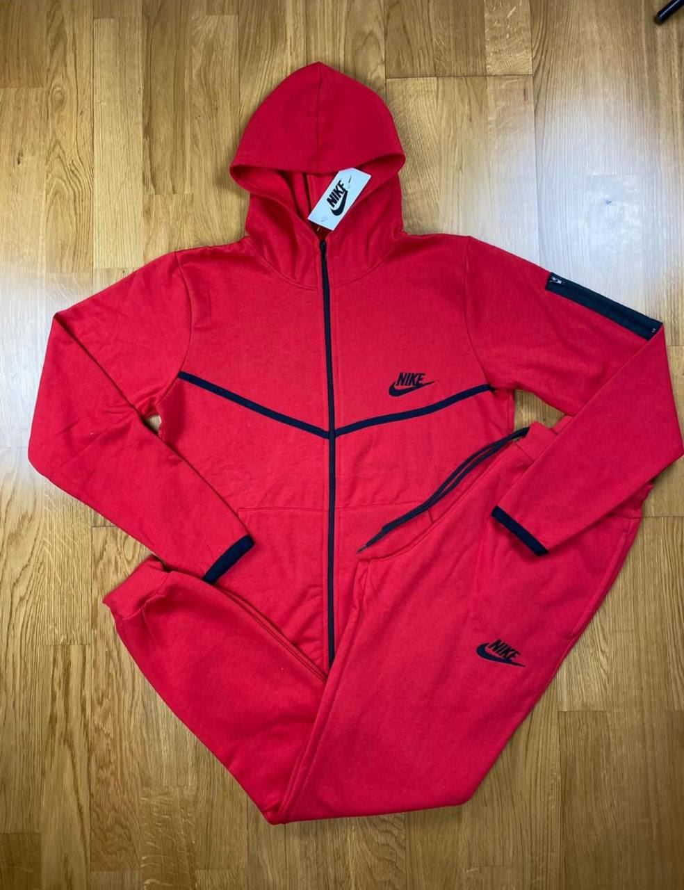 Chándal Nike Tech unisex - Imagen 2