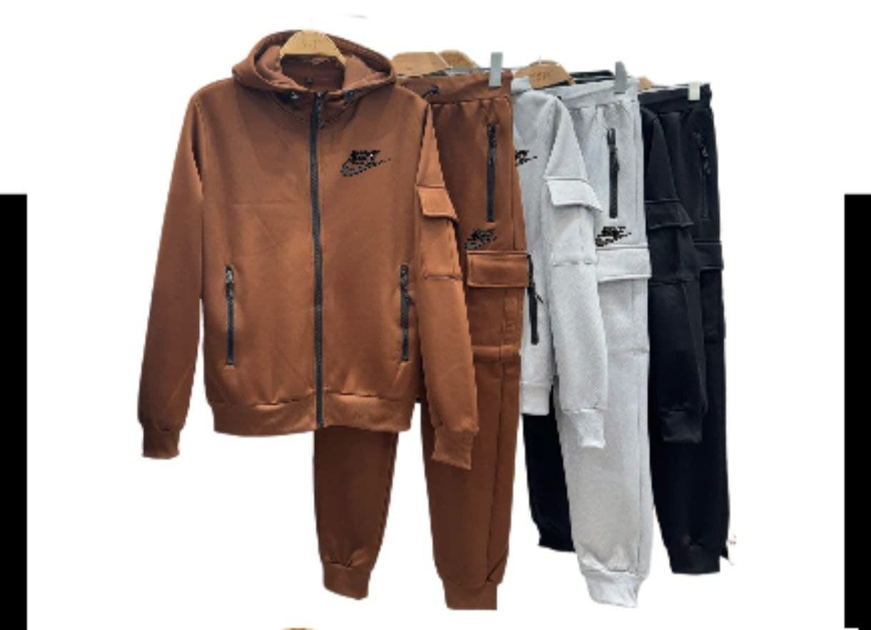 Chándal Nike Tech unisex - Imagen 1