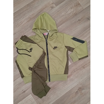 Chándal Nike tech - Imagen 1