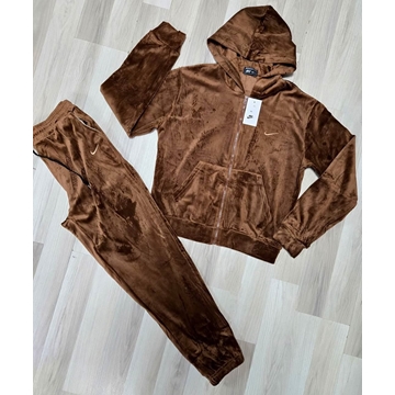 Chándal Nike terciopelo - Imagen 2