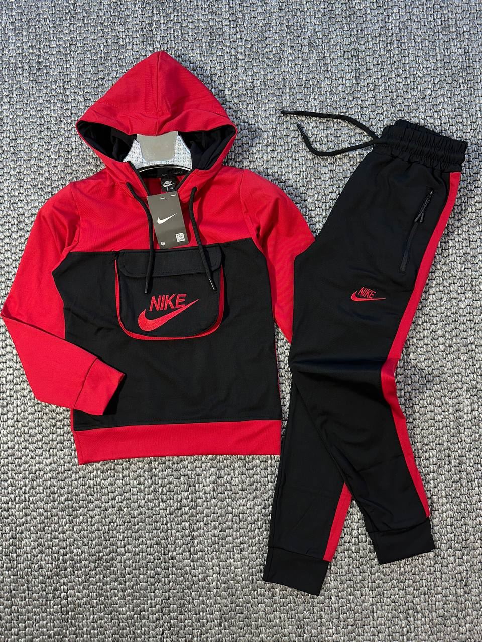 Chándal Nike - Imagen 4