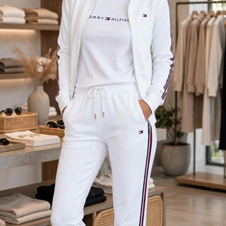 Chándal tres piezas Tommy - Imagen 1