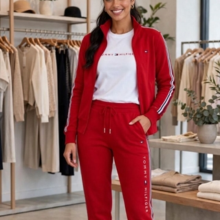Chándal tres piezas Tommy - Imagen 2