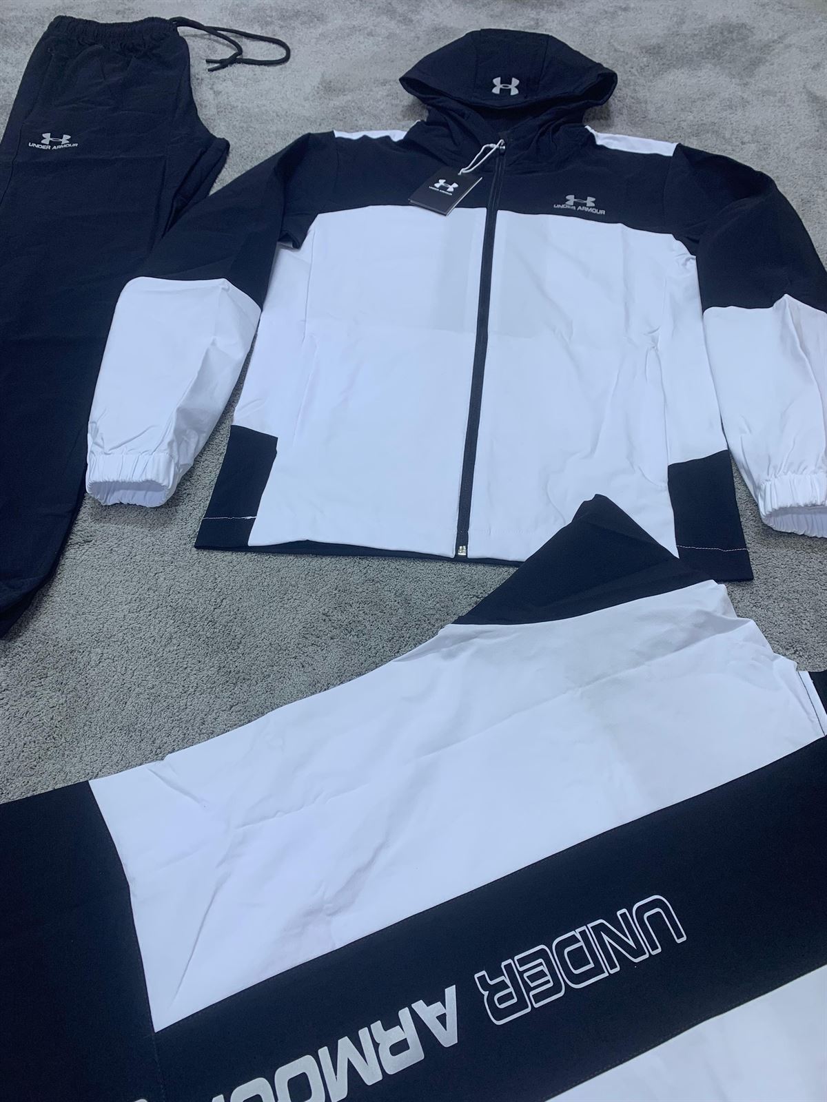 Chándal Under Amour - Imagen 3