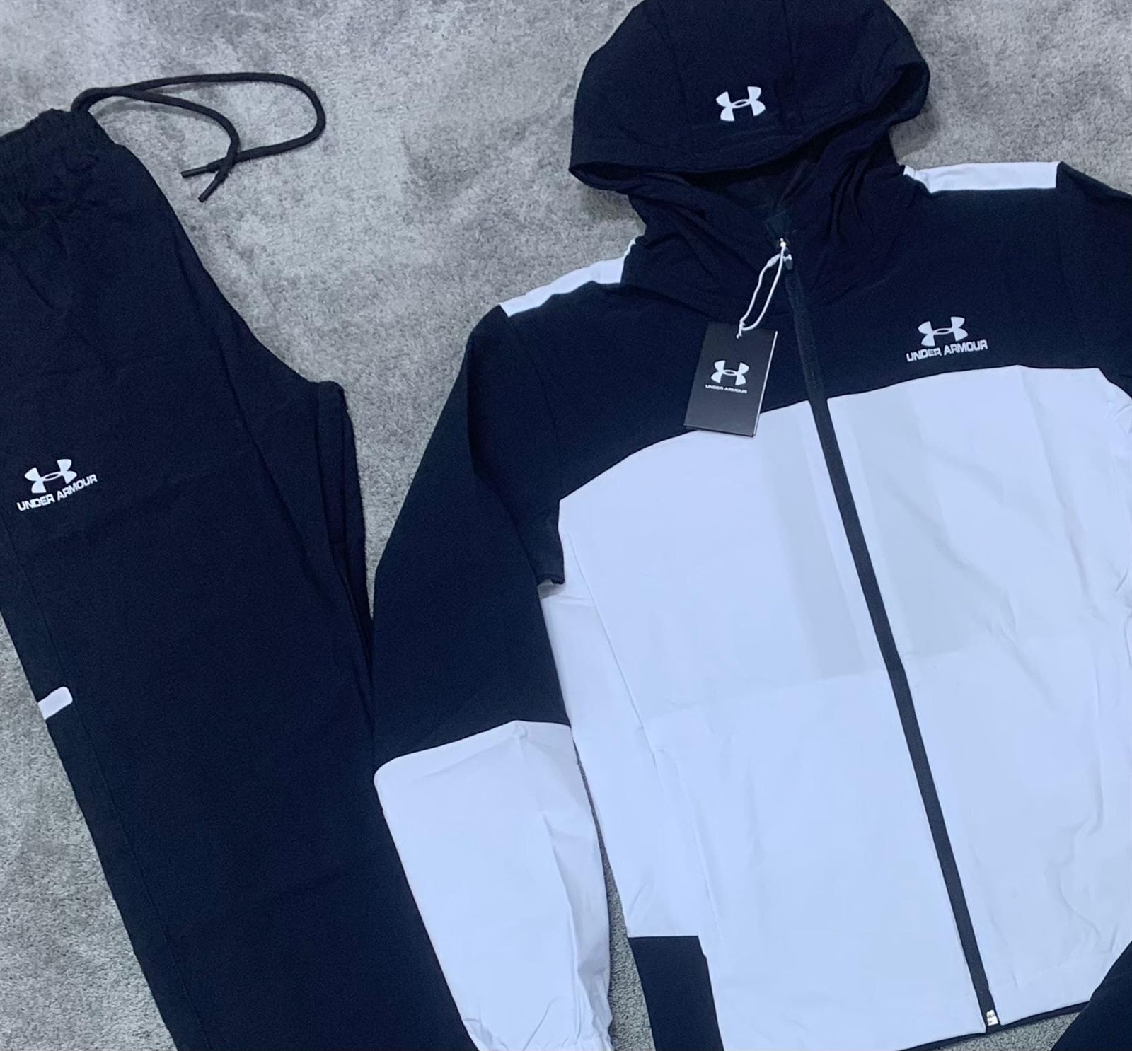 Chándal Under Amour - Imagen 4