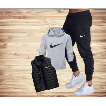 Chándal y chaleco Nike tres piezas - Imagen 1