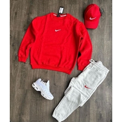 Chándal y gorra Nike - Imagen 2