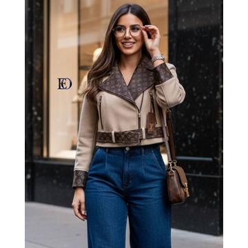 Chaqueta  corta Louis Vuitton - Imagen 1