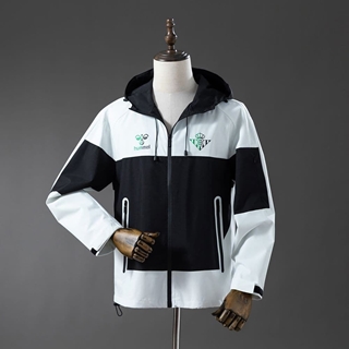 Chaqueta cortavientos Betis 25-26 - Imagen 1