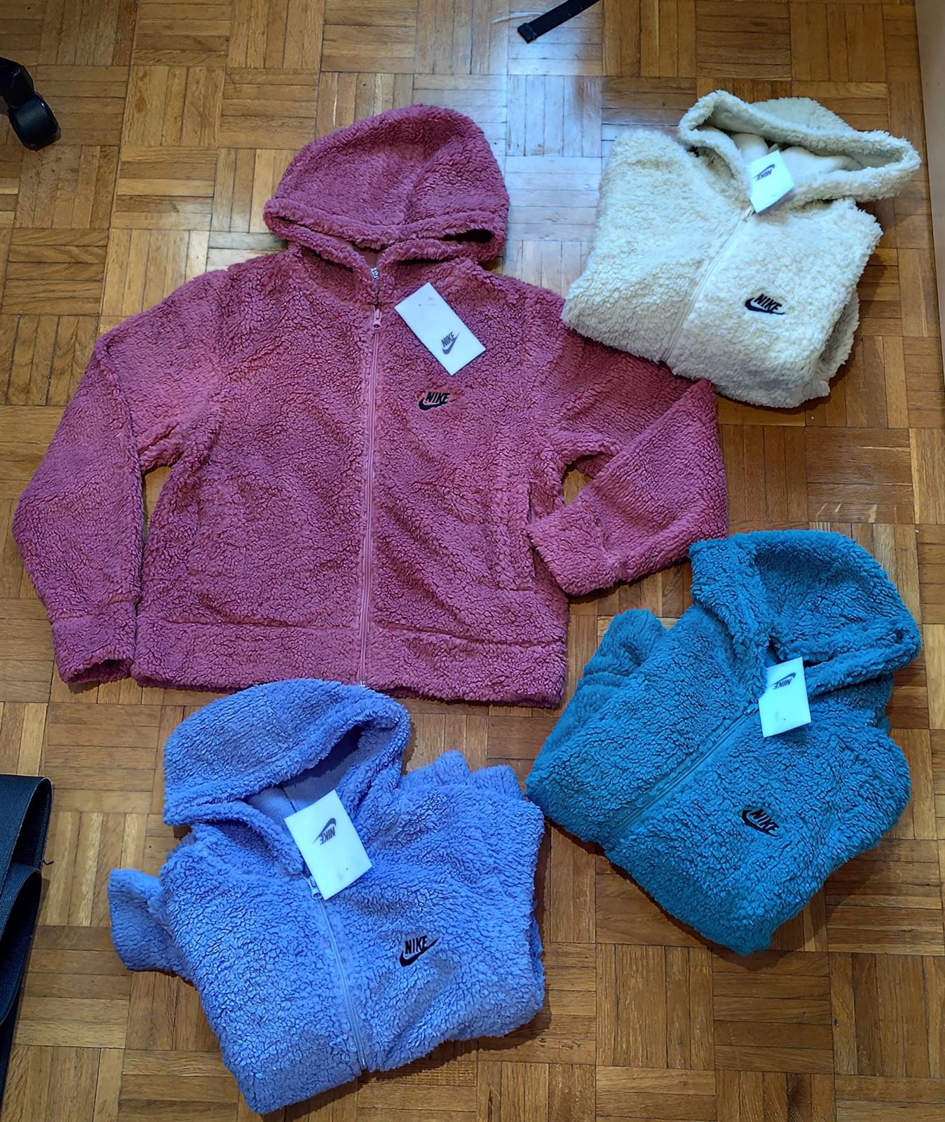 Chaqueta de mujer con borreguito Nike - Imagen 1