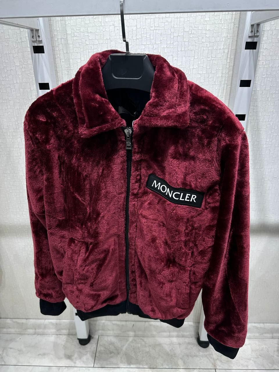 Chaqueta Moncler con pelo de borrego - Imagen 5