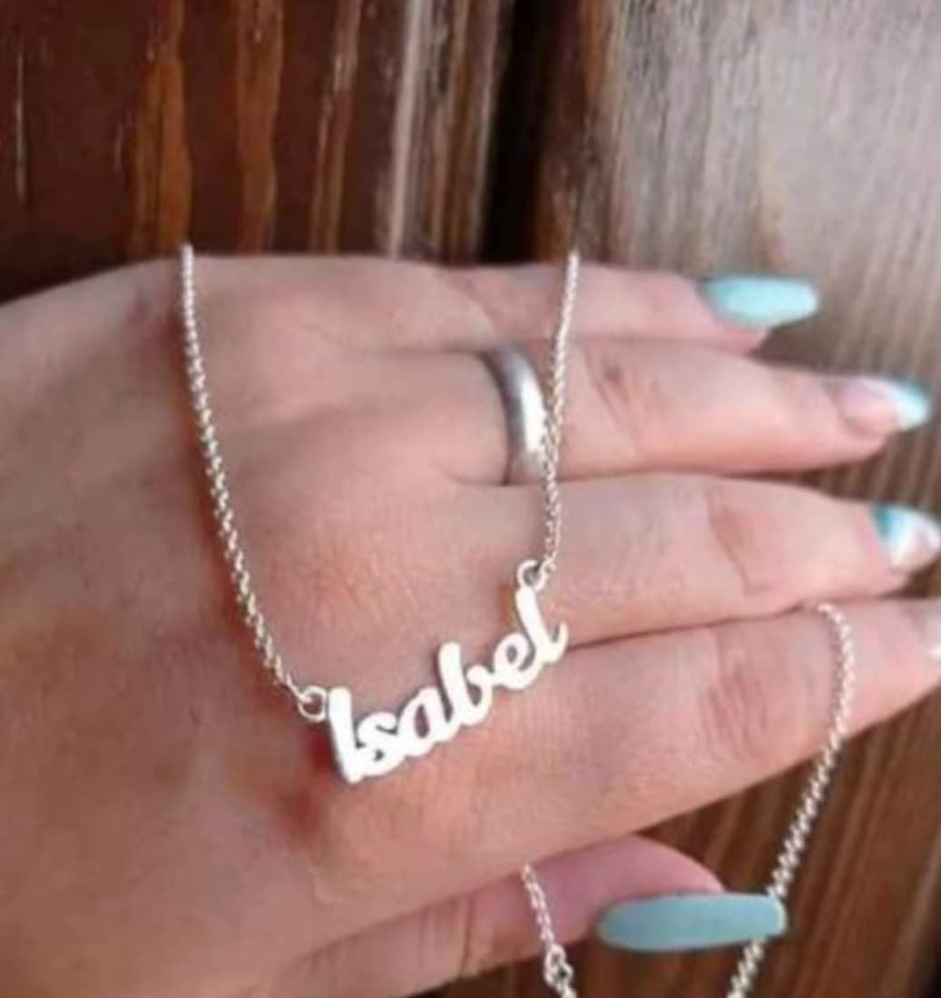 Colgante con nombre personalizado plata - Imagen 3