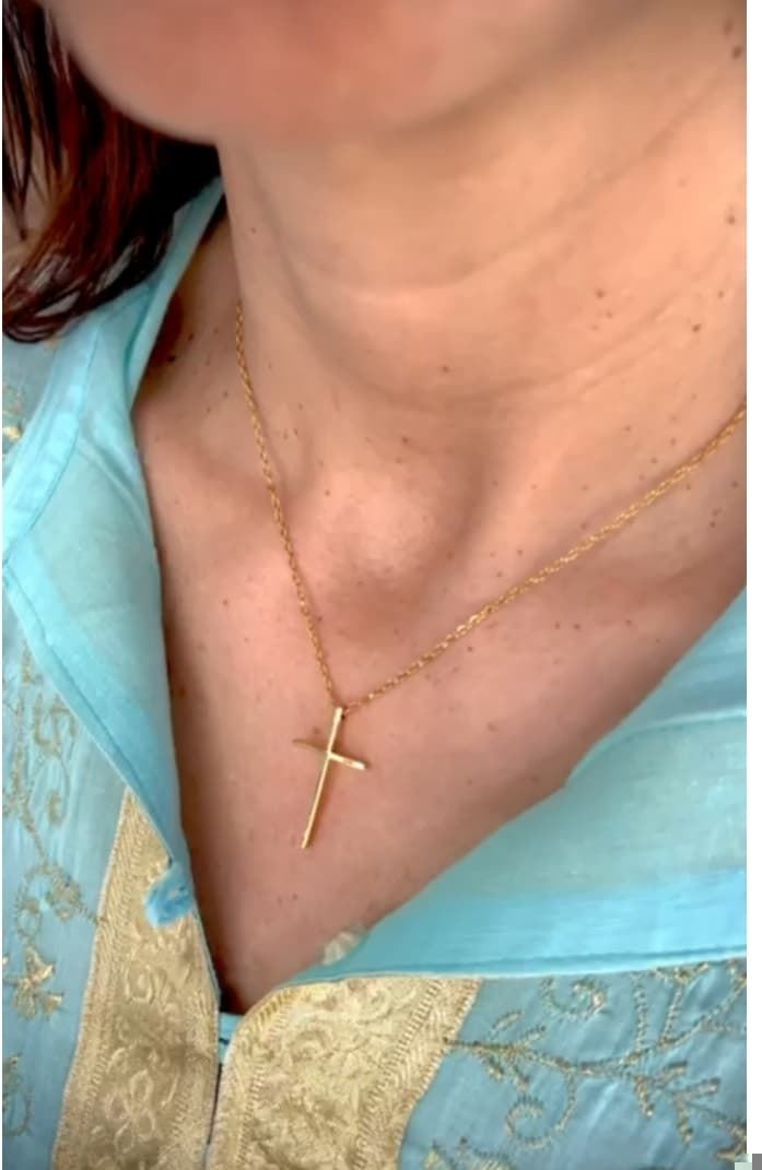 Collar cruz perfilada - Imagen 2