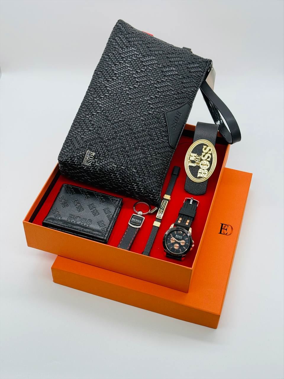 Conjunto accesorios reloj y neceser Hugo Boss - Imagen 5