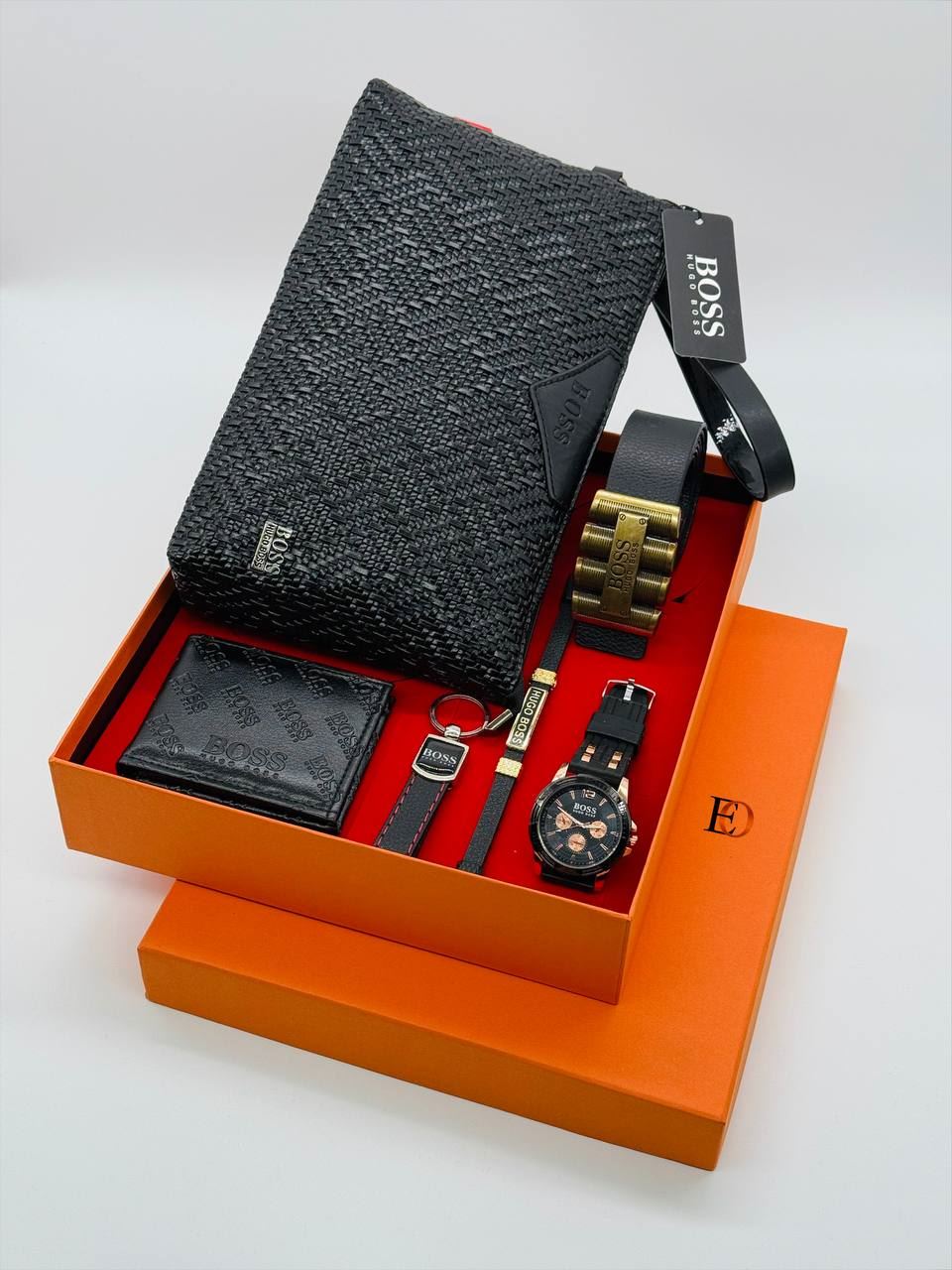 Conjunto accesorios reloj y neceser Hugo Boss - Imagen 8