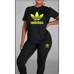 Conjunto Adidas de mujer  con leggins - Imagen 2