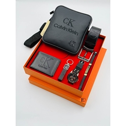 Conjunto bandolera y complementos Calvin Klein - Imagen 1