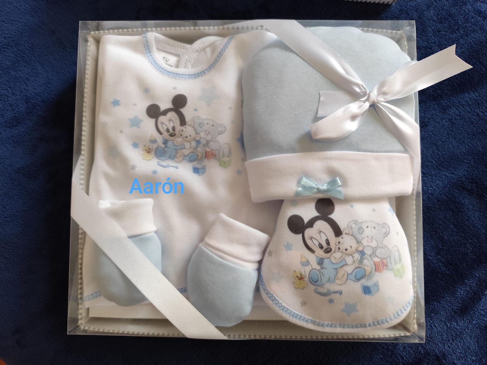 Conjunto bebe primera puesta personalizados - Imagen 2