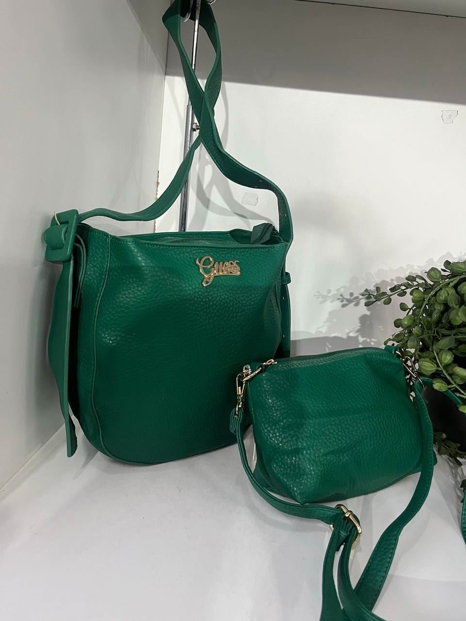 Conjunto bolso y bandolera Guess - Imagen 2