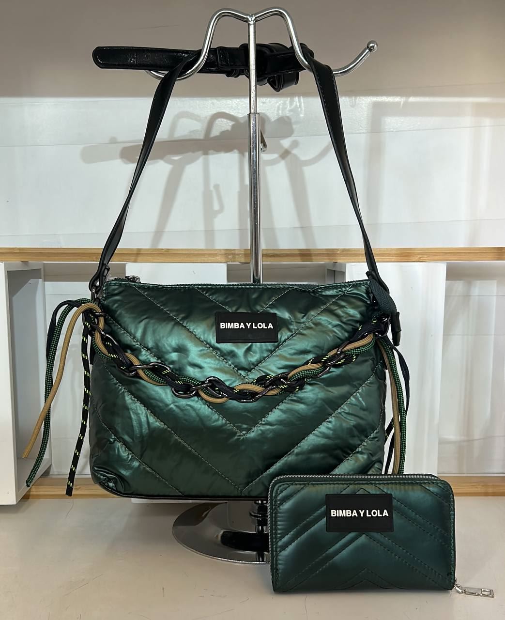 Conjunto bolso y cartera acolchados Bimba - Imagen 3