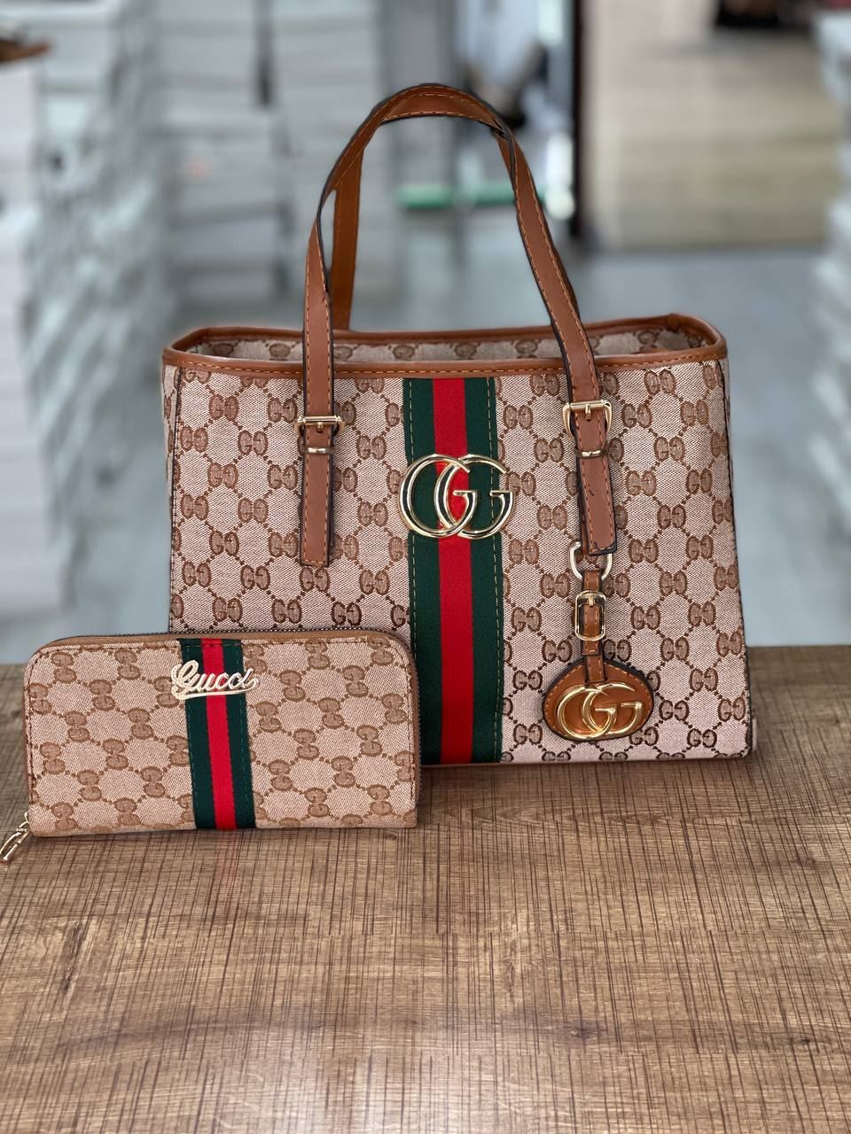 Conjunto bolso y cartera Gucci - Imagen 4