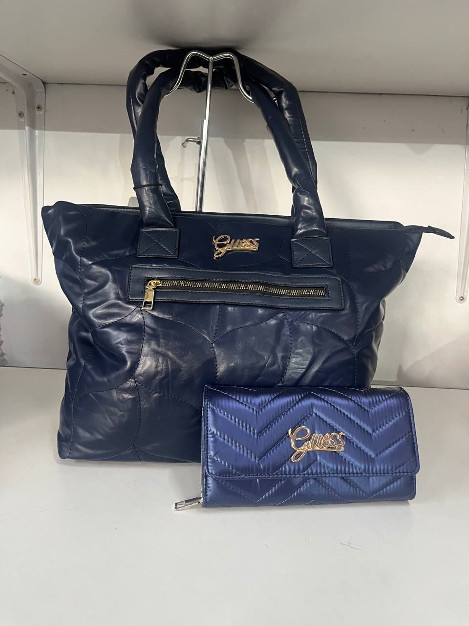 Conjunto bolso y cartera Guess - Imagen 6