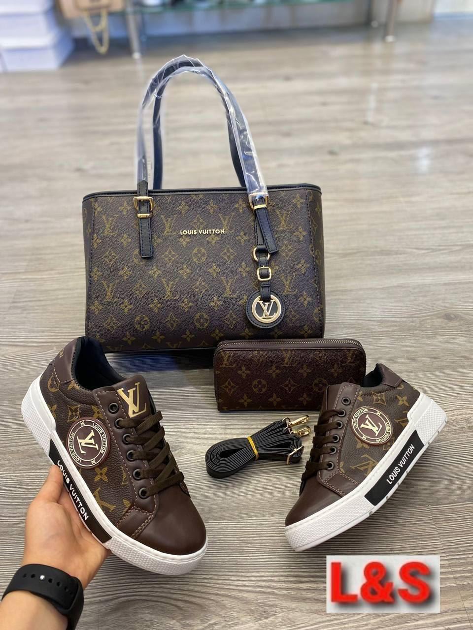 Conjunto bolso zapatillas y cartera Louis Vuitton - Imagen 1