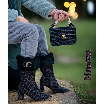 Conjunto Botas de tacón y bolso Chanel - Imagen 2
