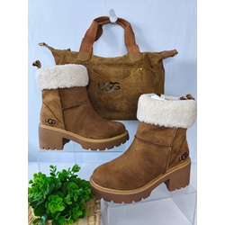 Conjunto botas UGG y bolso a juego - Imagen 1