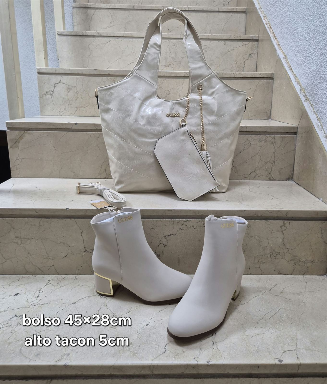 Conjunto Botas y bolso Guess antelina - Imagen 1