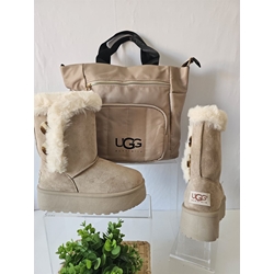 Conjunto botas y bolso Ugg - Imagen 1