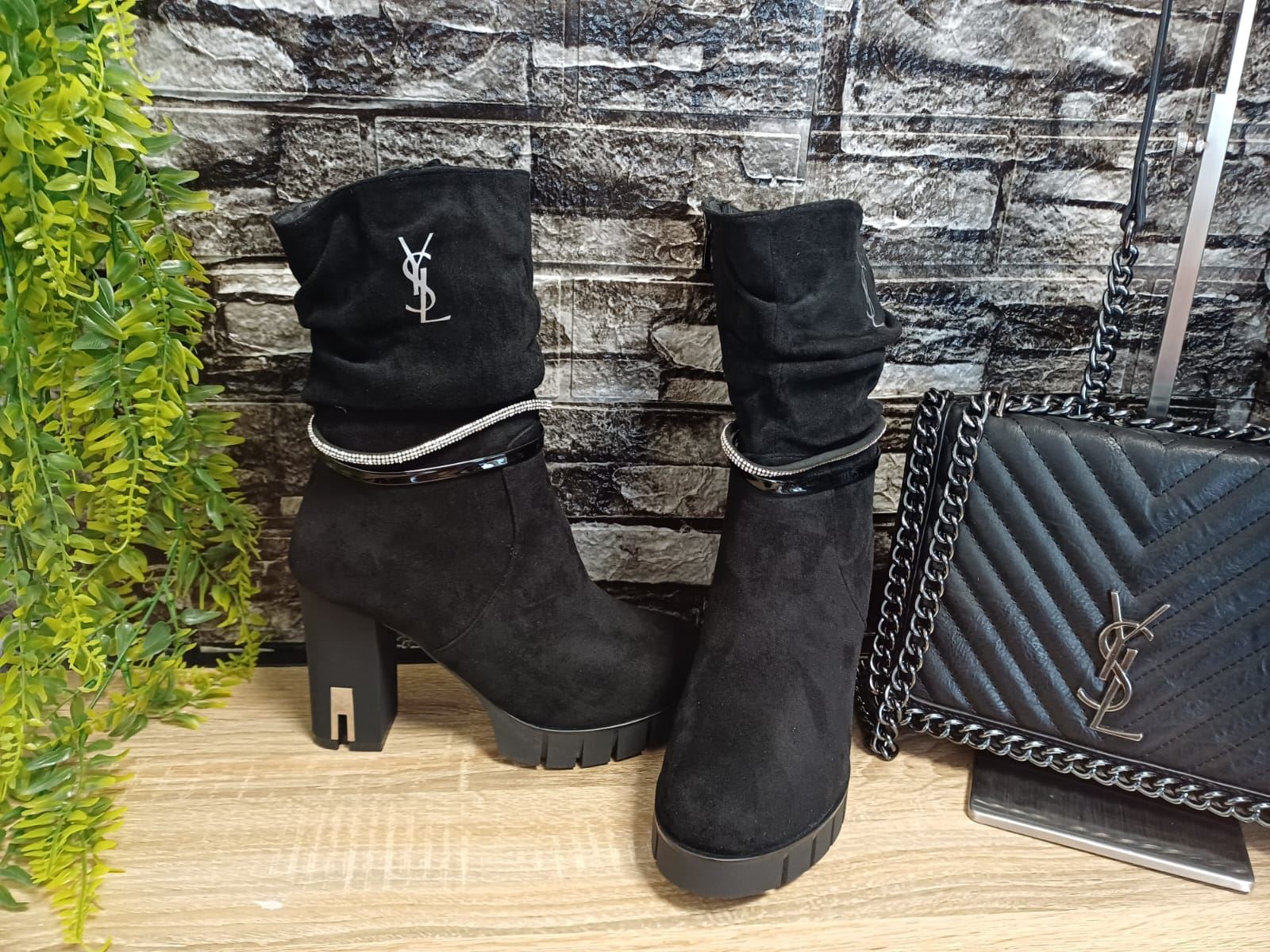 Conjunto Botas y bolso Yves Saint Laurent - Imagen 2