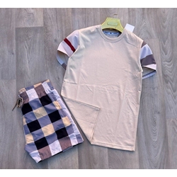 Conjunto Burberry de verano - Imagen 1