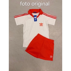 Conjunto camiseta y falda Adidas - Imagen 1