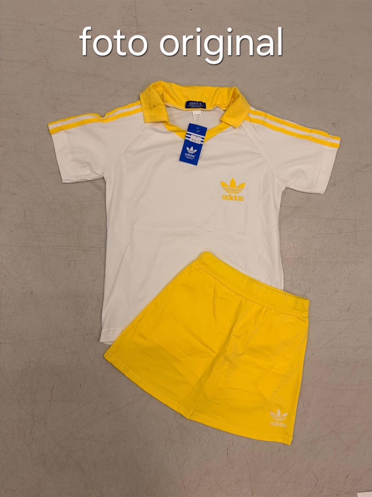Conjunto camiseta y falda Adidas - Imagen 2