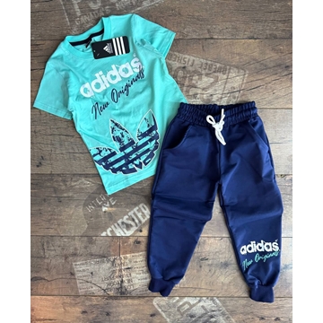 Conjunto camiseta y pantalón largo Adidas - Imagen 1